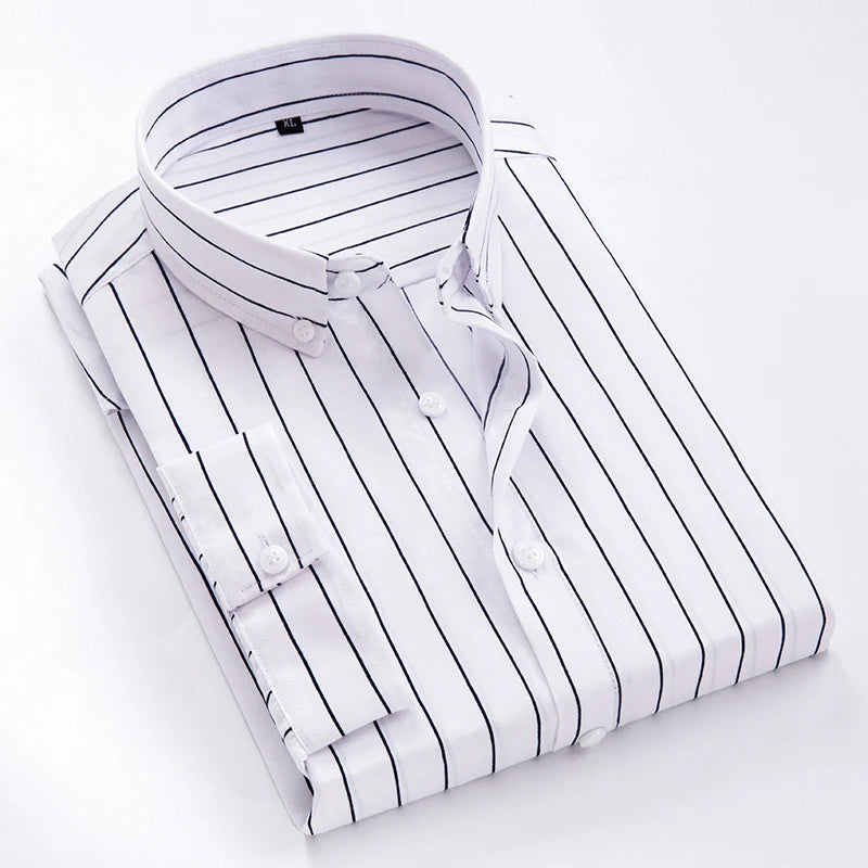 Men‘s Long Sleeved Striped Casual Shirt