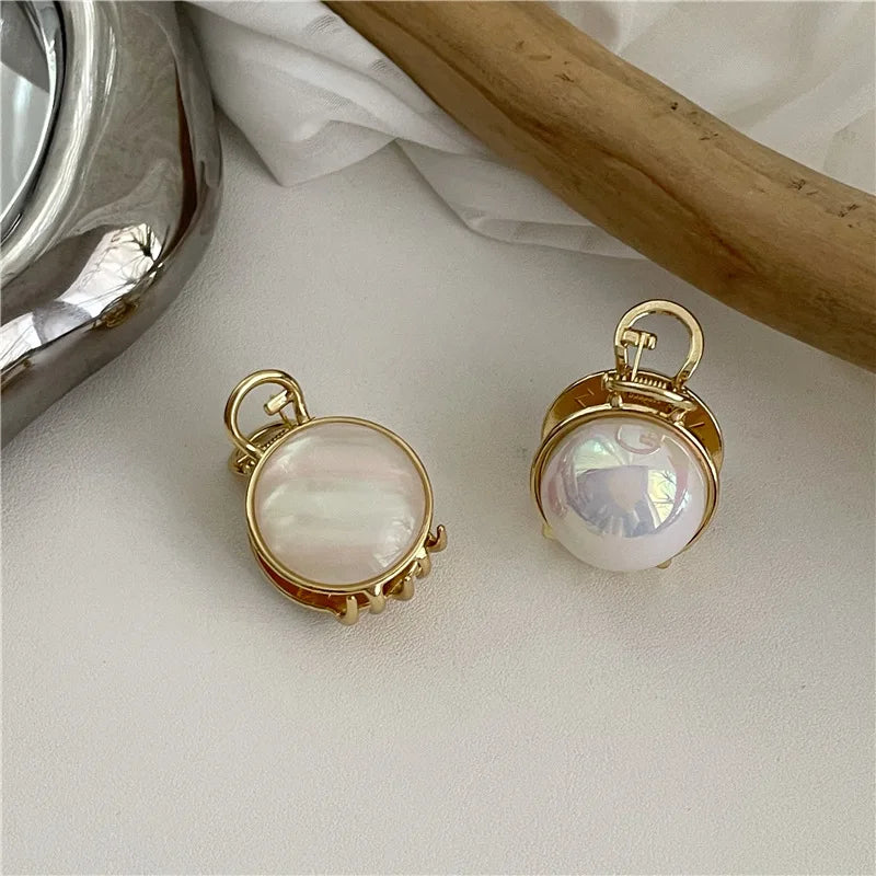 Round Pearl Claw Clips