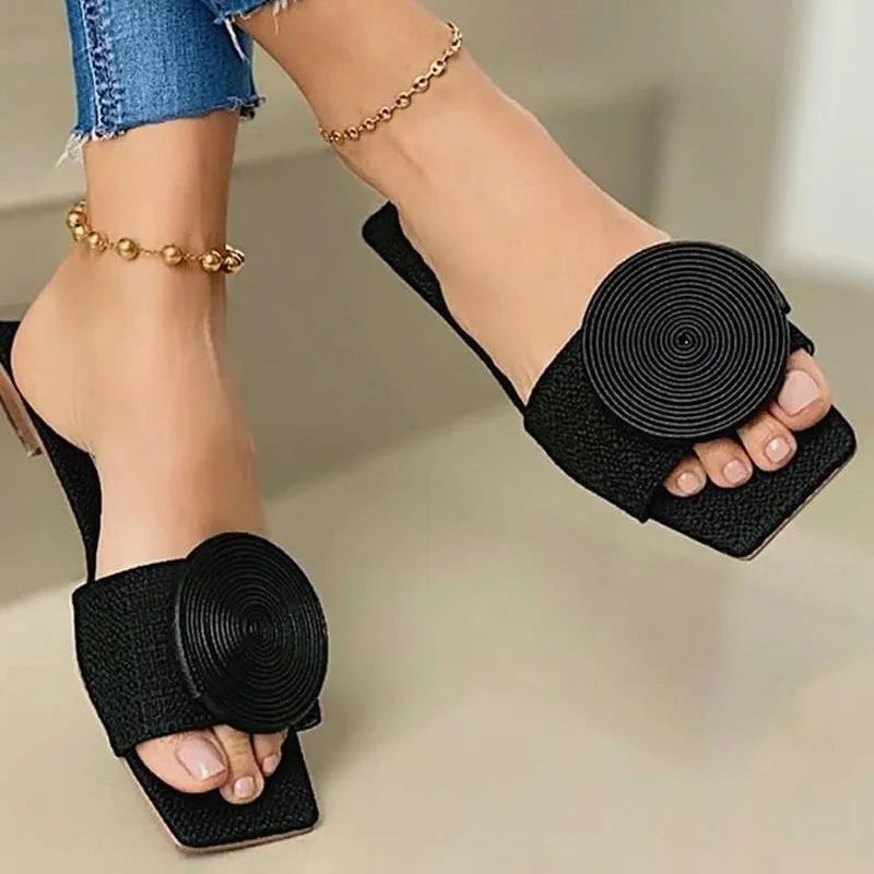 Woman Flat Sandals