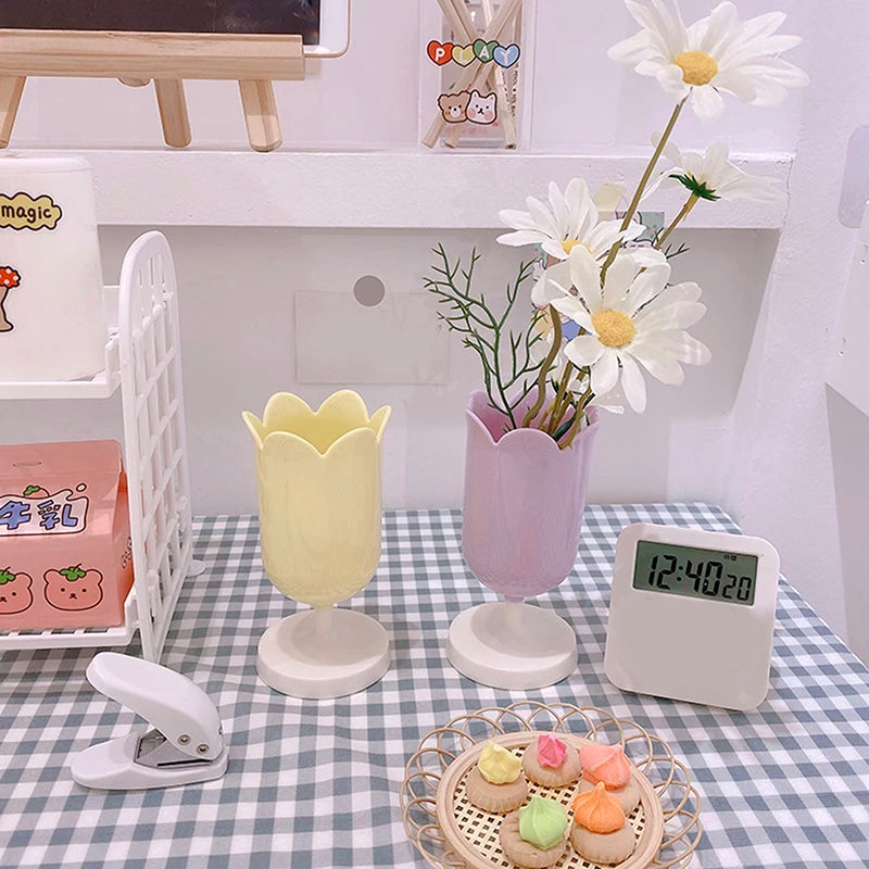 Tulip Pen Holder