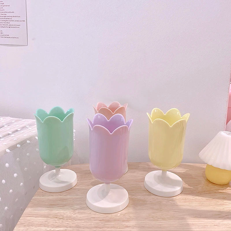 Tulip Pen Holder