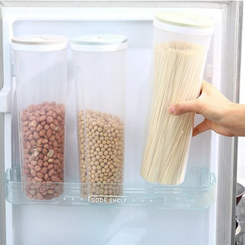 Sealed Noodle Storage Box – Food-Grade Plastic Container with Compartments